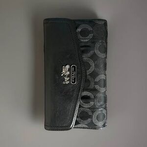 COACH Madison Op Art Wallet